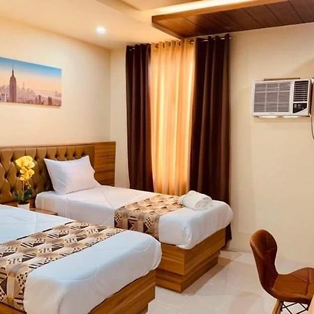 Golden Suites 제너럴 산토스 외부 사진